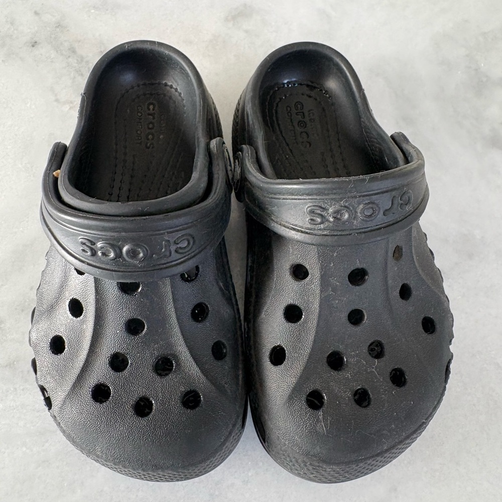 Toddler Black Crocs